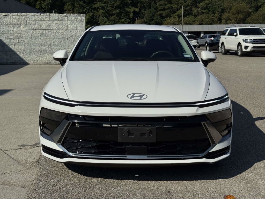 Used 2025 Hyundai Sonata SEL FWD image 26