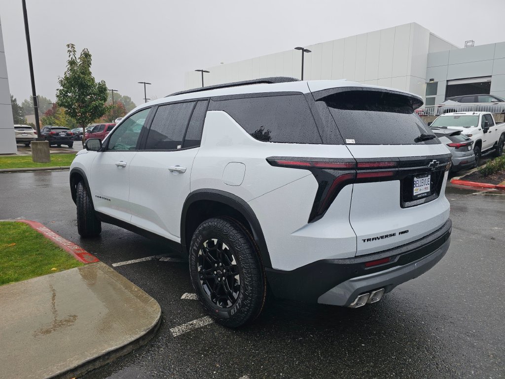 New 2027 Chevrolet Traverse Z71 w/ Driver Confidence Package AWD/4WD image 5