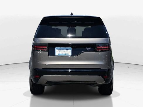 Used 2021 Land Rover Discovery HSE R-Dynamic AWD/4WD image 5