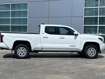 New 2026 Toyota Tacoma SR5