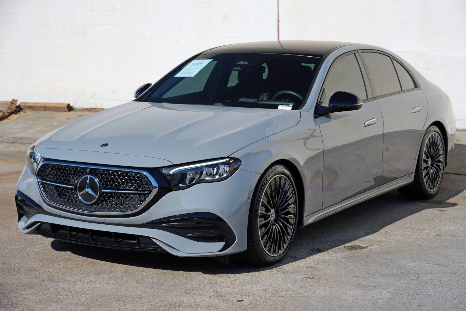 Used 2024 Mercedes-Benz E 450 4MATIC Sedan w/ MBUS Superscreen Package image 54