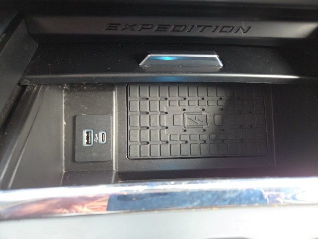 Used 2024 Ford Expedition Max XLT RWD image 35