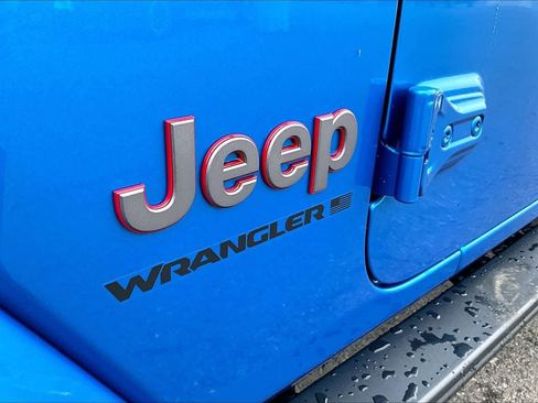 New 2026 Jeep Wrangler Unlimited Rubicon image 7