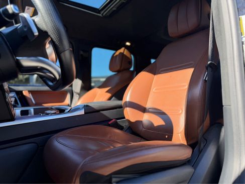 Used 2019 Mercedes-Benz G 550 image 7