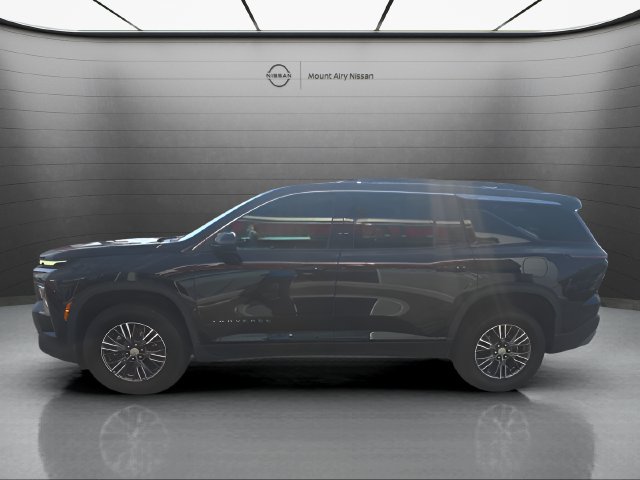 Used 2026 Chevrolet Traverse LT AWD/4WD image 7