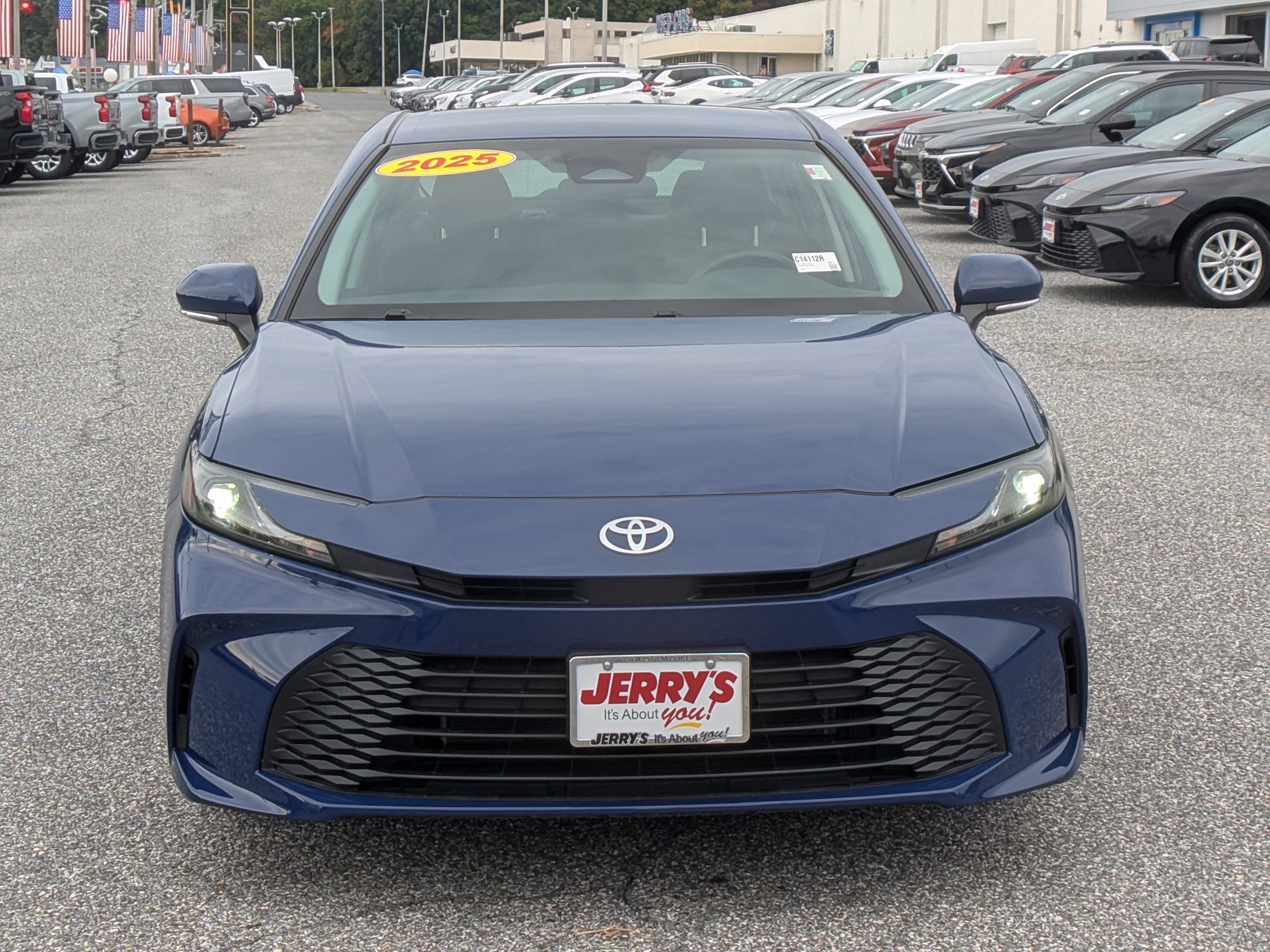 Used 2025 Toyota Camry LE FWD image 2