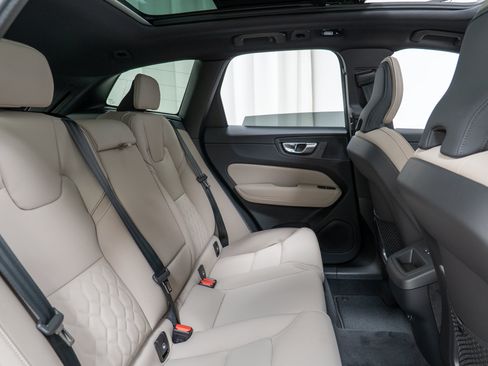 New 2026 Volvo XC60 B5 Plus w/ Climate Package AWD/4WD image 24
