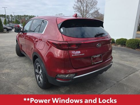 Used 2021 Kia Sportage LX image 5