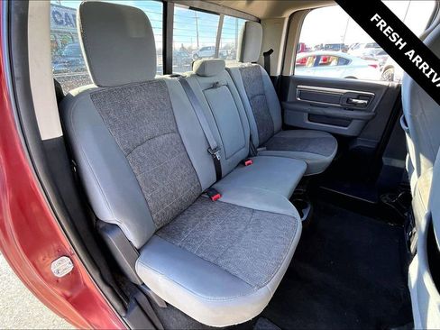 Used 2016 RAM 1500 Big Horn w/ Luxury Group image 25