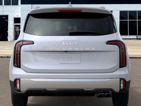 New 2025 Kia Telluride EX w/ EX Captain's Chair Package image 13