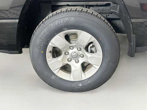 Used 2022 RAM 1500 Big Horn image 11