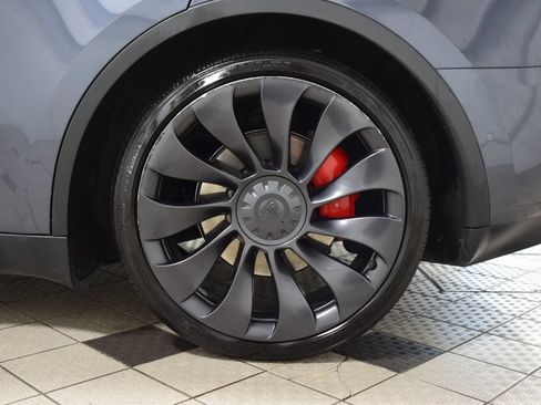 Used 2022 Tesla Model Y Performance AWD/4WD image 28