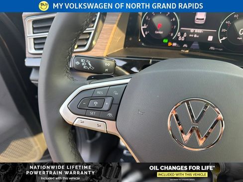 New 2026 Volkswagen Atlas SEL Premium R-Line AWD/4WD image 14