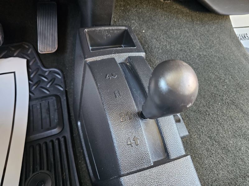 Used 2017 GMC Sierra 2500 4x4 Crew Cab image 52