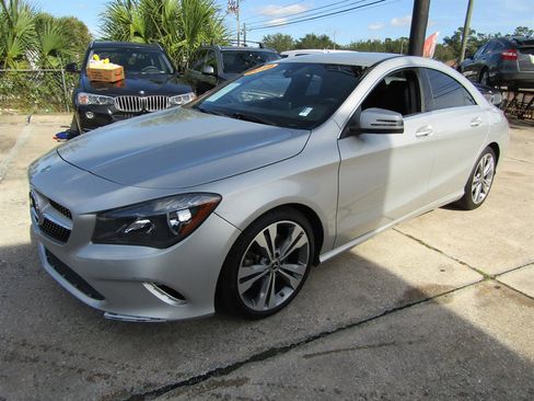 Used 2019 Mercedes-Benz CLA 250 image 1