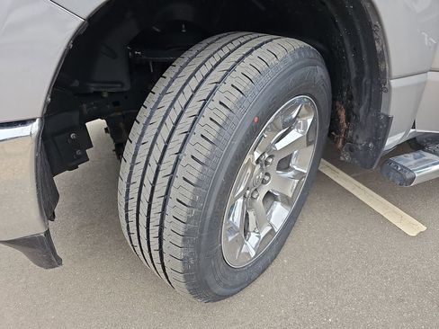 Used 2021 RAM 1500 Big Horn image 28