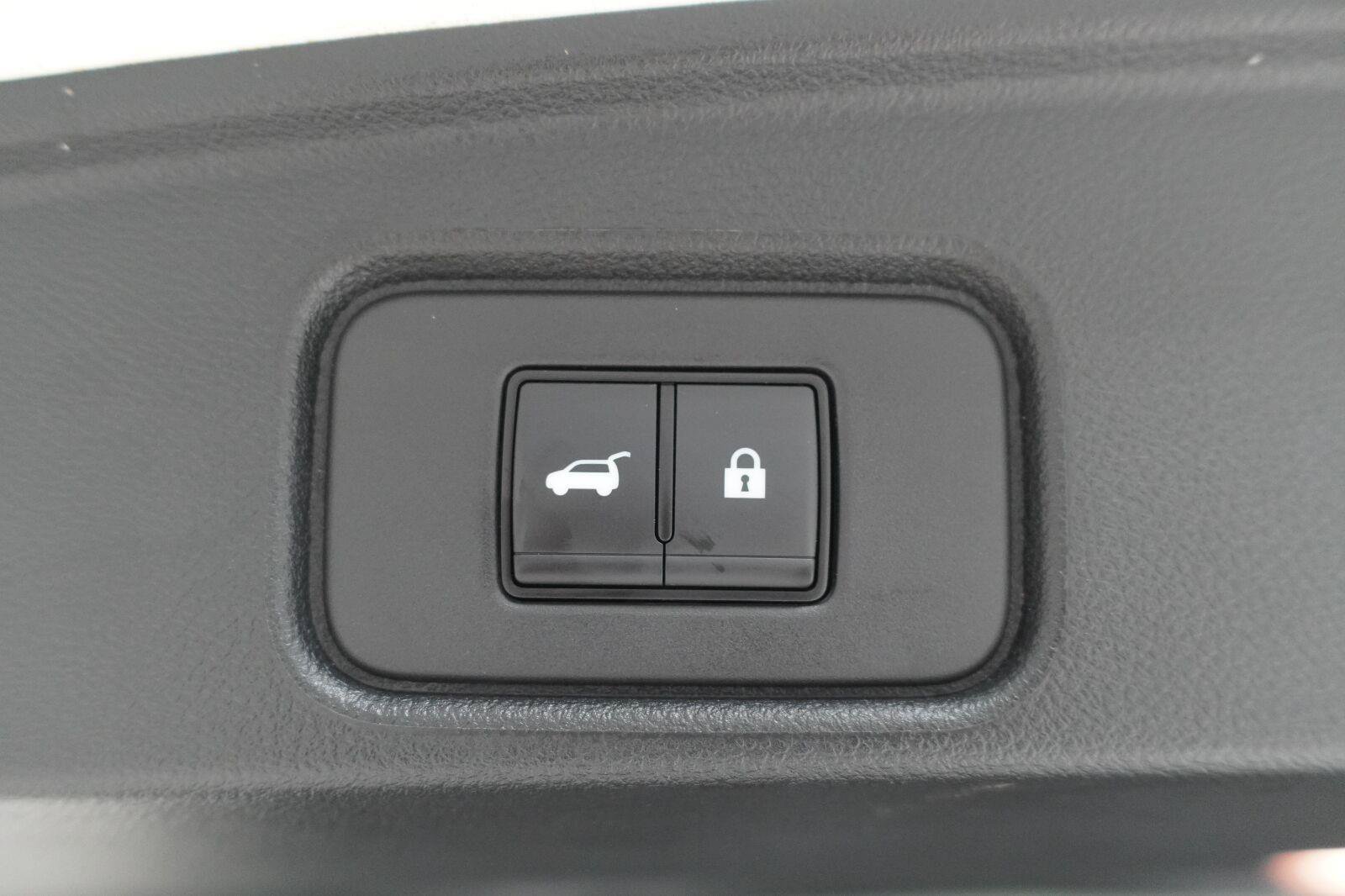Used 2024 Nissan Pathfinder Platinum w/ Cargo Package FWD image 35