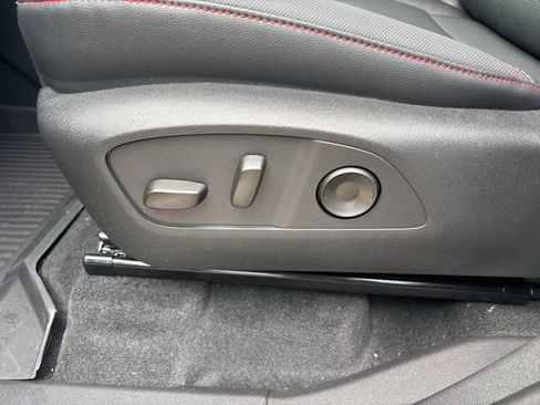 New 2026 Chevrolet Traverse Z71 w/ Enhanced Driving Package image 28