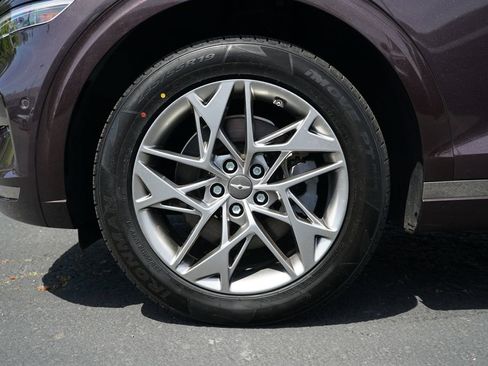 Used 2022 Genesis GV70 2.5T w/ Advanced Package AWD/4WD image 30