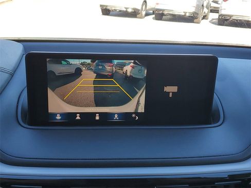 Certified 2023 Acura MDX FWD w/ Technology Package image 27