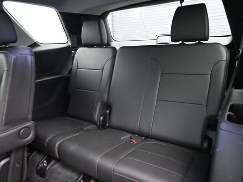 Used 2021 Chevrolet Traverse RS w/ LPO, Floor Liner Package image 31