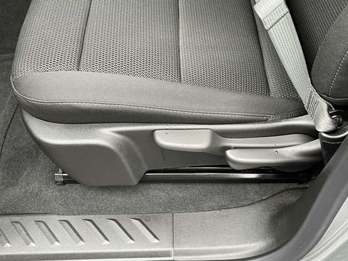 New 2025 GMC Canyon Elevation w/ Technology Package image 13