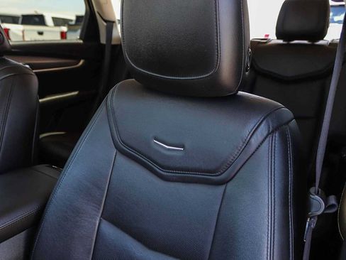 Used 2019 Cadillac XT5 Premium Luxury FWD image 27