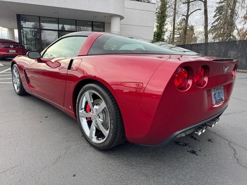 Used 2008 Chevrolet Corvette Coupe w/ Preferred Equipment Group image 3