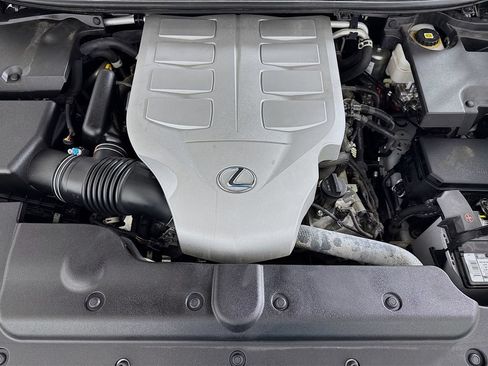 Certified 2022 Lexus GX 460 Premium w/ Premium Plus Package AWD/4WD image 32