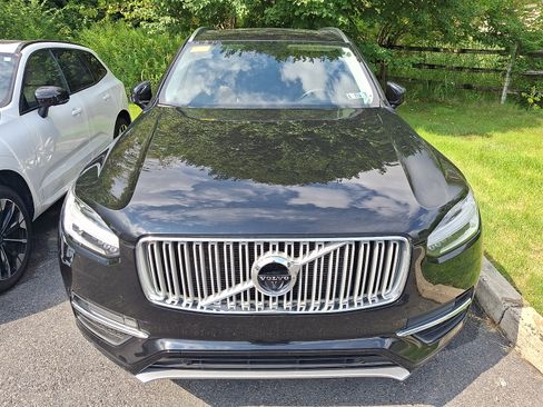 Used 2018 Volvo XC90 T6 Inscription w/ Convenience Package AWD/4WD image 2