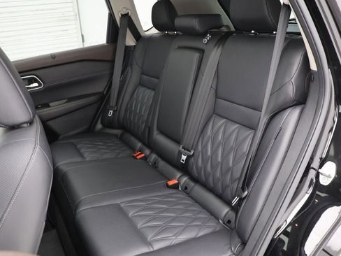 Used 2023 Nissan Rogue Platinum w/ Platinum Premium Package image 12