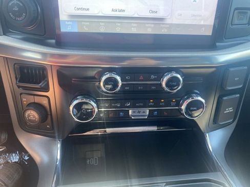 New 2025 Ford F150 Lariat w/ Equipment Group 501A Mid image 22