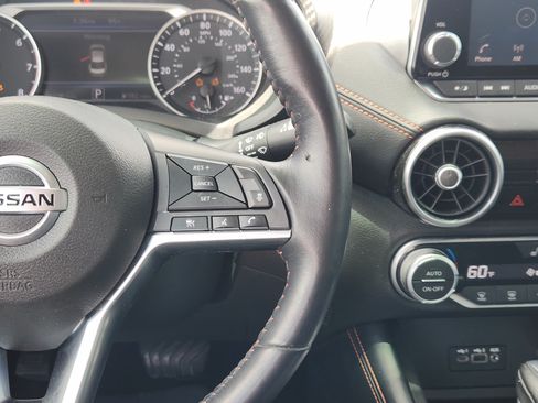 Used 2020 Nissan Sentra SR w/ Premium Package FWD image 30