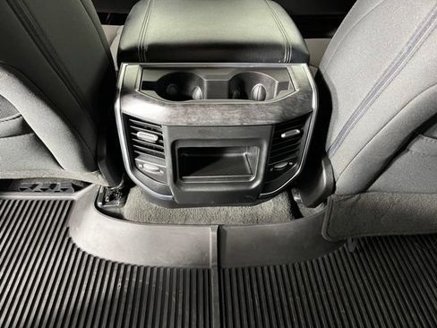 Used 2024 RAM 1500 Big Horn AWD/4WD image 32