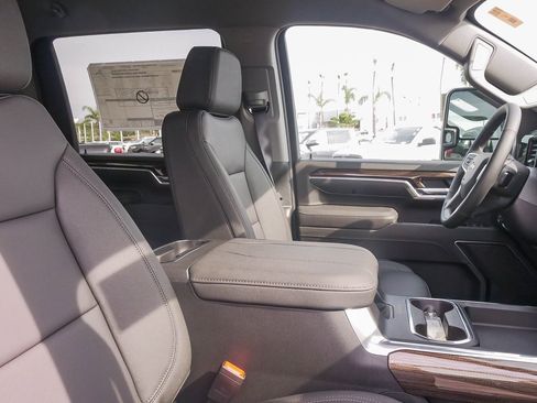 New 2026 Chevrolet Silverado 2500 LT w/ All Star Edition image 16