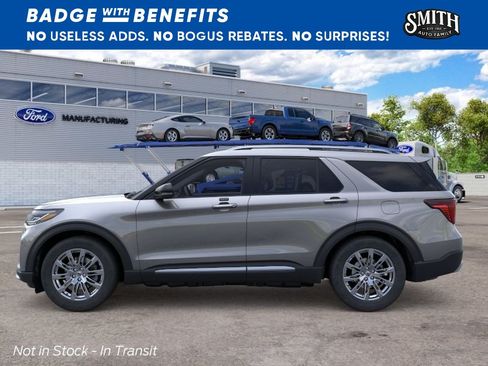 New 2026 Ford Explorer Platinum RWD image 4