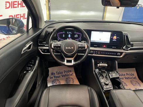 Used 2023 Kia Sportage EX FWD image 31