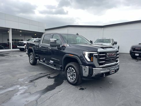 New 2026 GMC Sierra 2500 SLT w/ SLT Premium Package AWD/4WD image 3