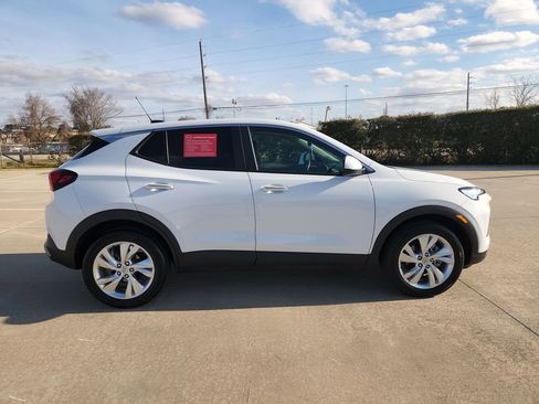 Used 2025 Buick Encore GX Preferred image 4