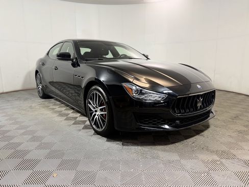 Used 2019 Maserati Ghibli S Q4 image 9