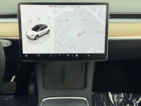 Used 2023 Tesla Model Y Long Range image 21