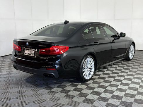 Used 2019 BMW M550i xDrive w/ Dynamic Handling Package AWD/4WD image 9