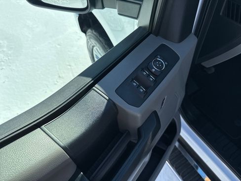 Used 2021 Ford F250 XL w/ STX Appearance Package image 12