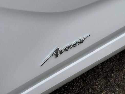 Used 2024 Buick Encore GX Avenir w/ Avenir Technology Package image 9