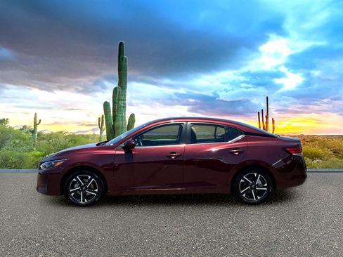 Used 2025 Nissan Sentra SV FWD image 3