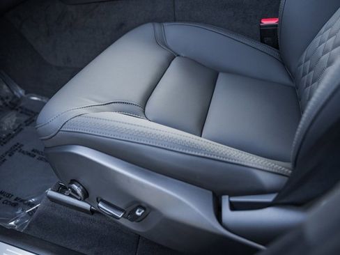 New 2026 Volvo XC60 B5 Plus w/ Protection Package Premier image 34