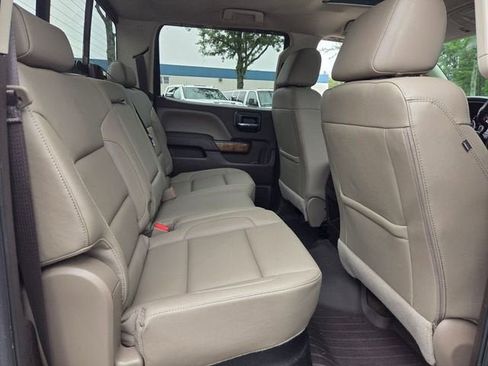 Used 2017 GMC Sierra 1500 SLT AWD/4WD image 16