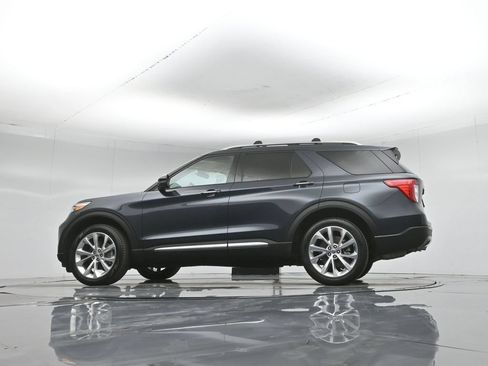 Used 2023 Ford Explorer Platinum AWD/4WD image 53