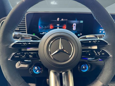 New 2026 Mercedes-Benz GLS 63 AMG 4MATIC image 14