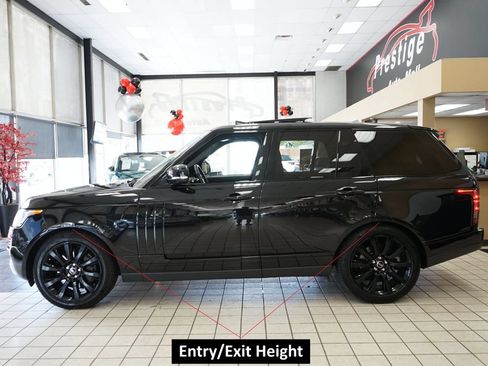 Used 2017 Land Rover Range Rover Supercharged AWD/4WD image 5